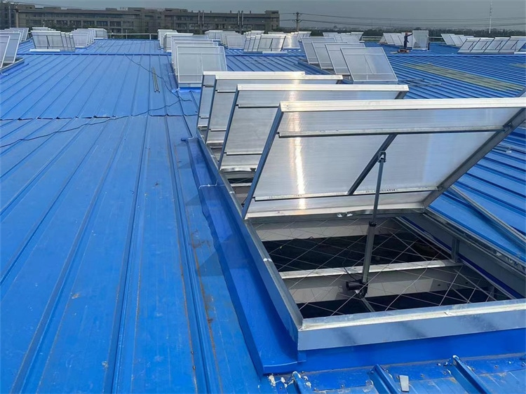 一字型電動(dòng)排煙天窗