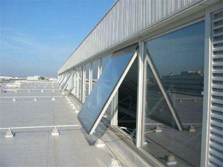 側(cè)開(kāi)型電動(dòng)采光排煙天窗